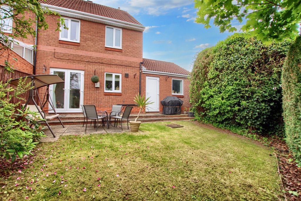 Property photo 3 of 3