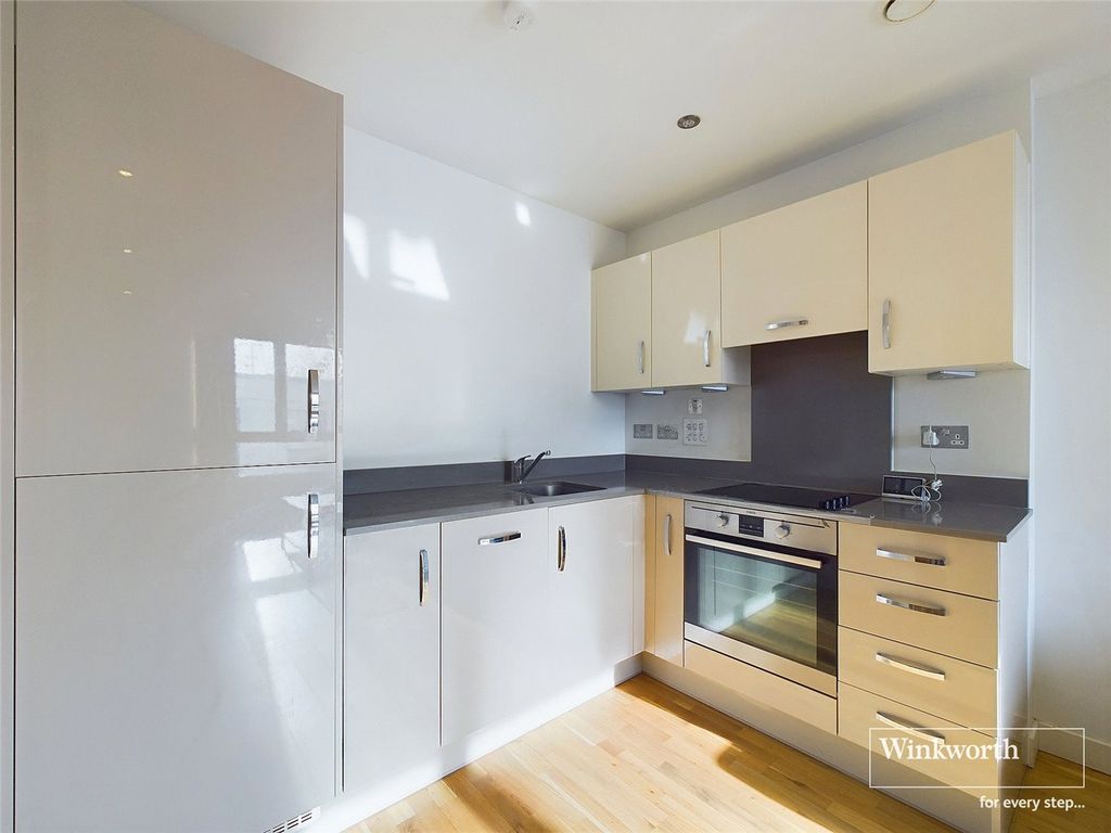 Property photo 3 of 7 Picture No. 17