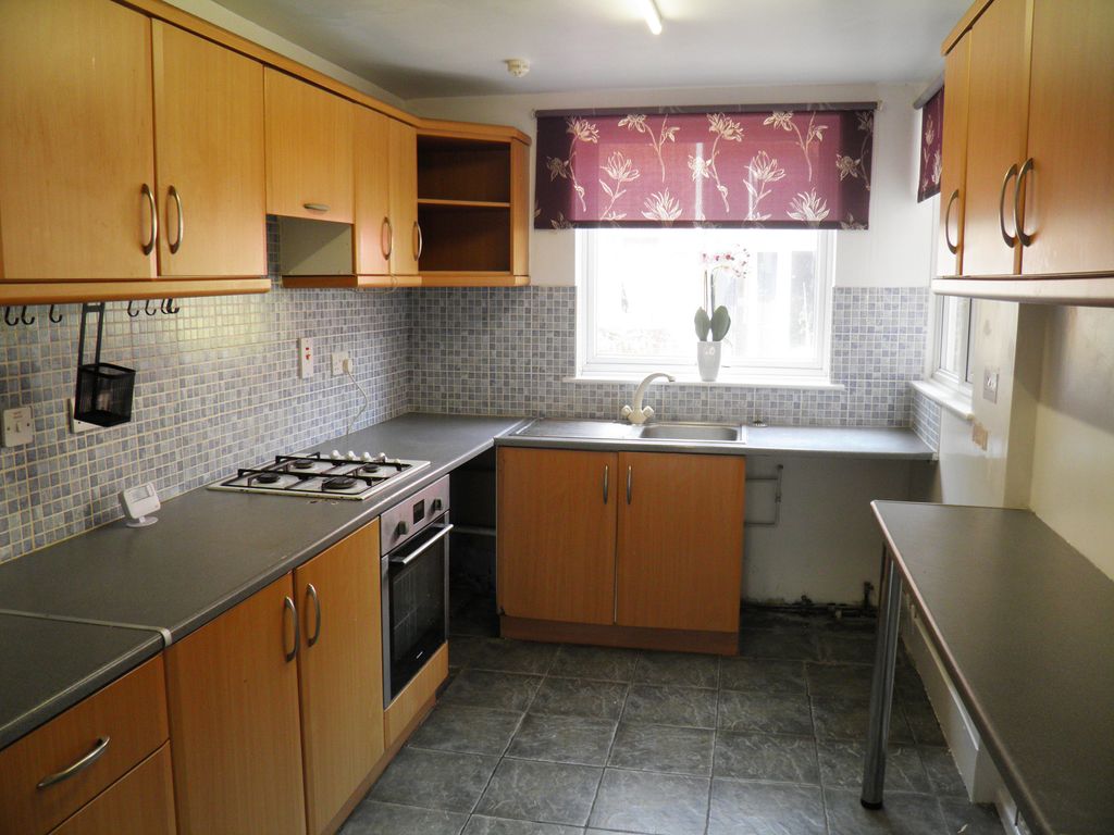 Property photo 2 of 22