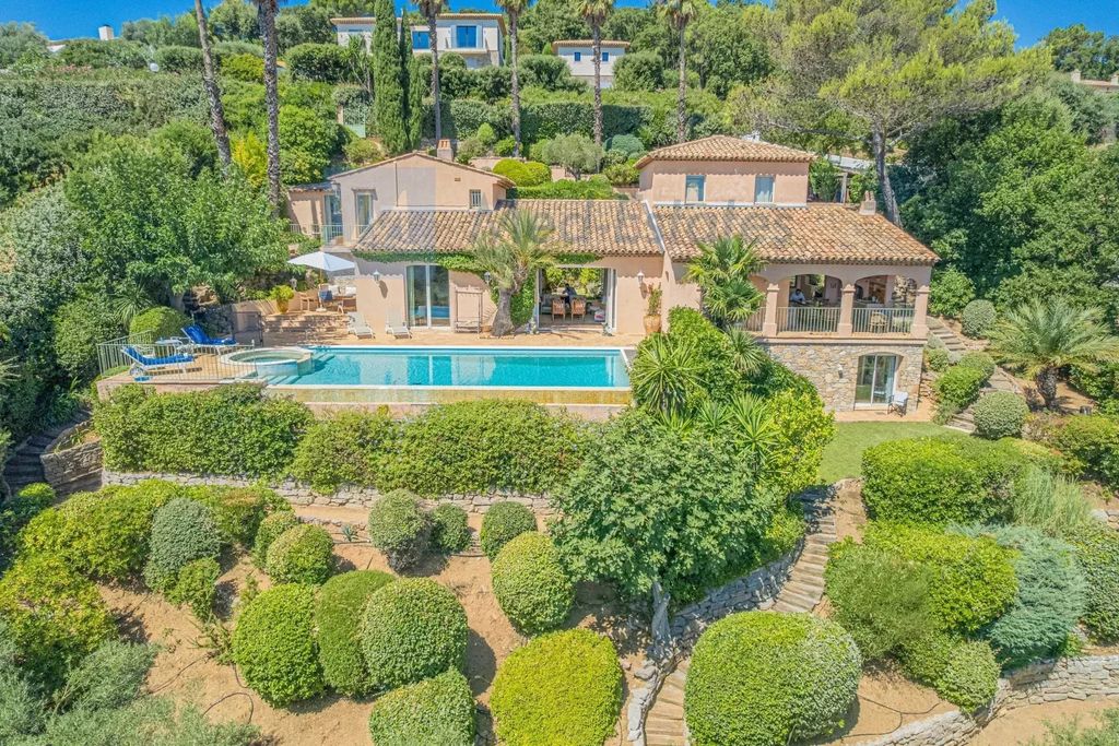 Property photo 1 of 14 Provençal Villa With Sea View In Grimaud
