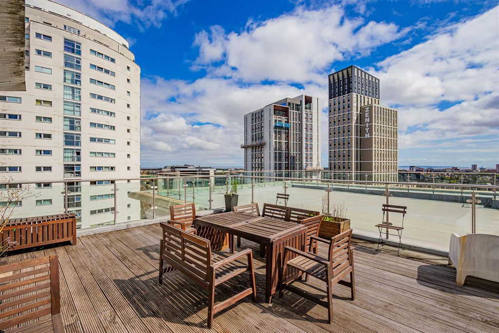 Property photo 1 of 14 Meridian Plaza 116 (1 Of 12).Jpg