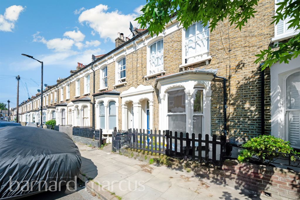 Property photo 2 of 16