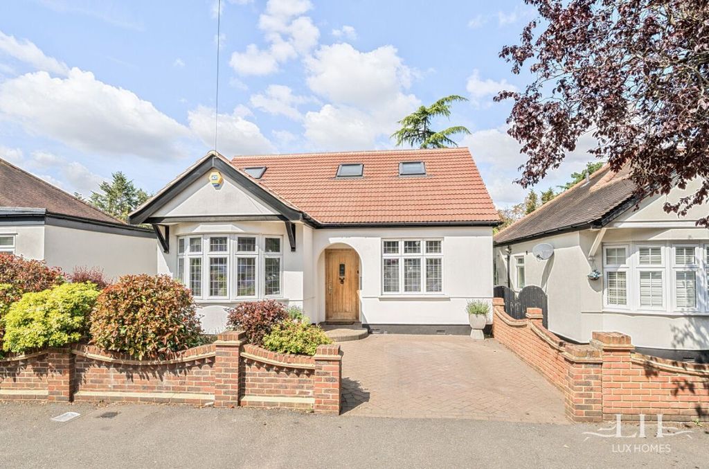 Property photo 1 of 23
