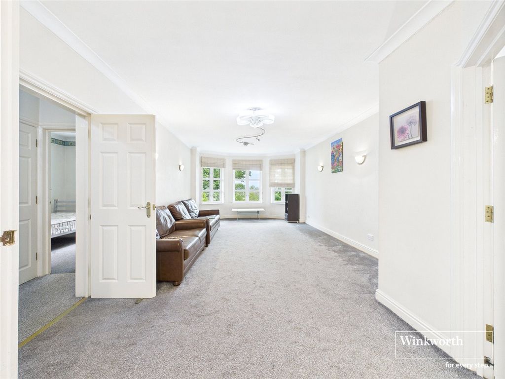 Property photo 2 of 11 Picture No. 03