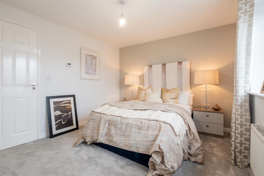 Property photo 3 of 15 Cork Bedroom 2.Jpg