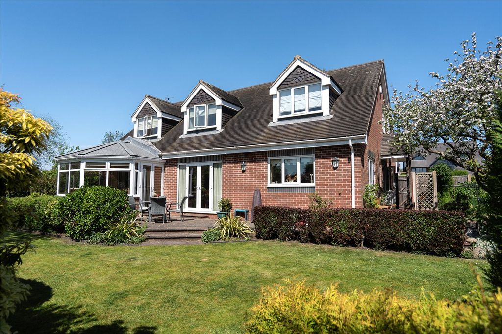Property photo 3 of 46 Picture No. 40