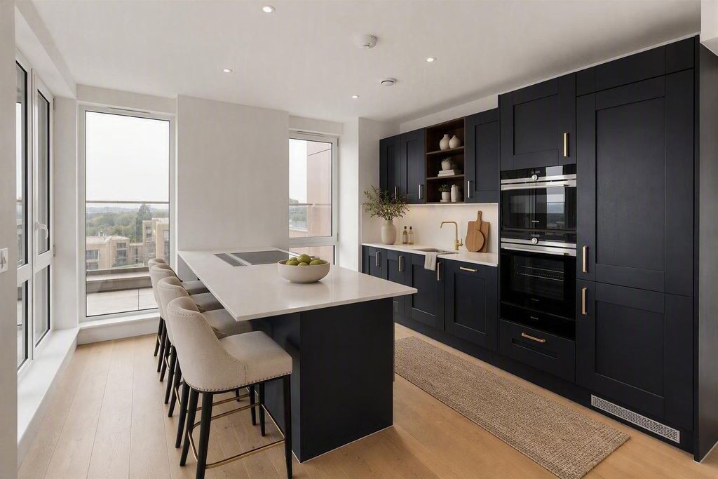 Property photo 3 of 21 Kitchen/Dining Area