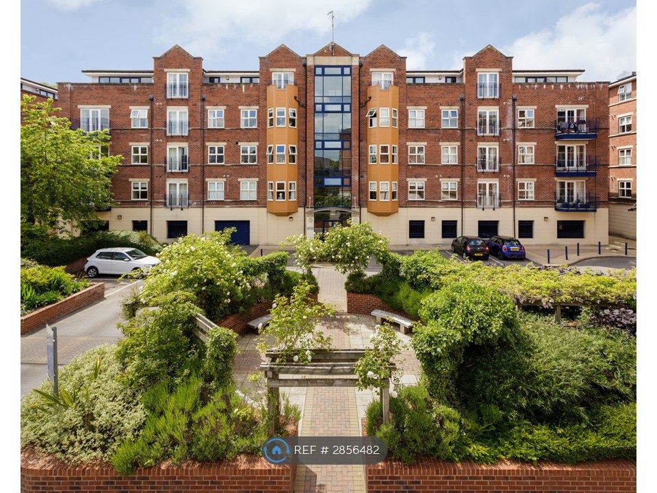 Property photo 2 of 30 Exterior - Master