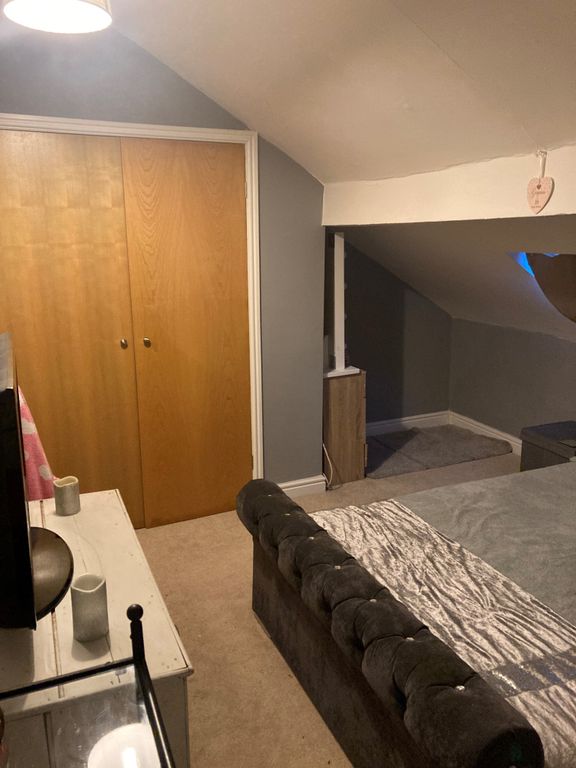 Property photo 3 of 4