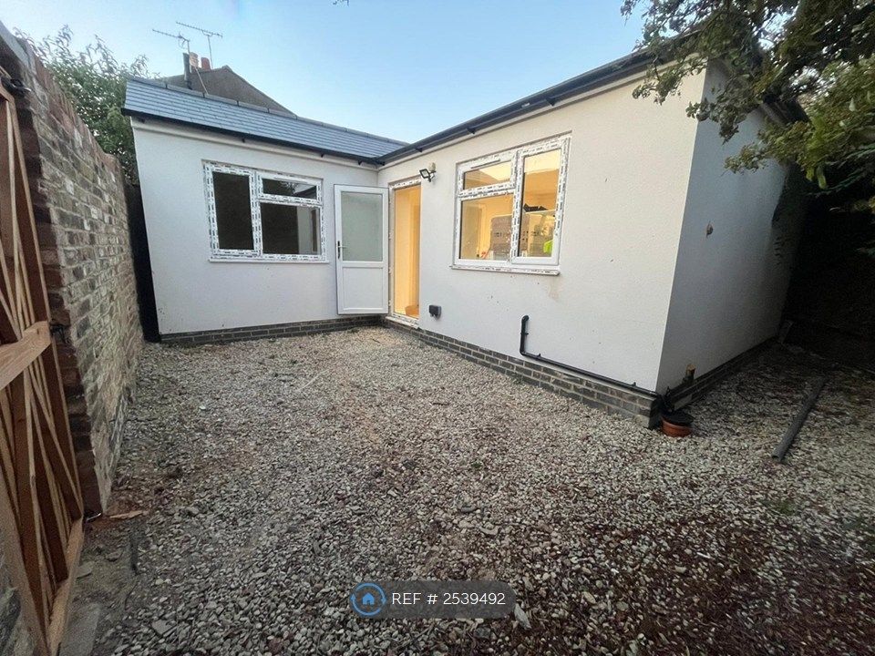 Property photo 1 of 12 Garden
