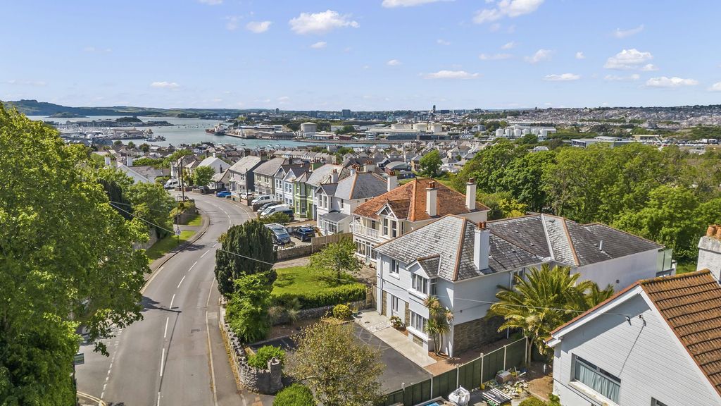 Additional image 4 of 5 bed detached house for salePlymstock Road, Plymstock PL9