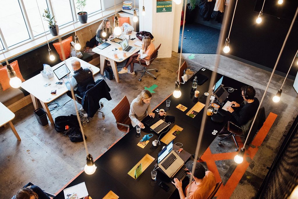 Property photo 2 of 11 Breakout Space