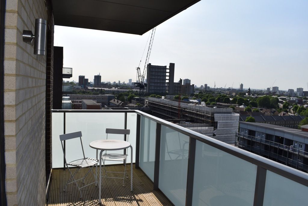 Property photo 2 of 22