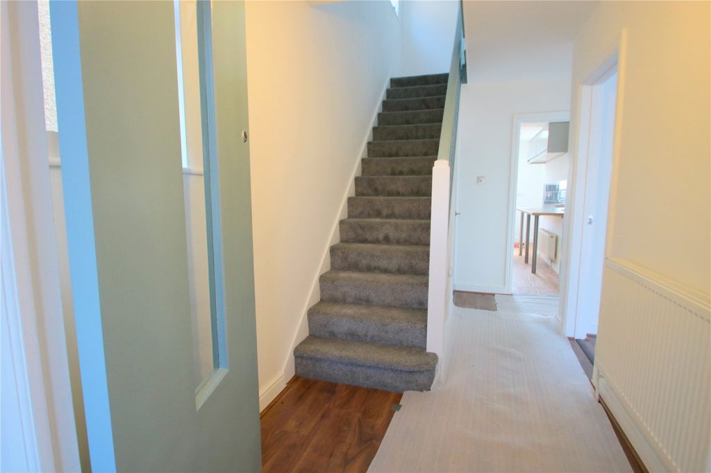 Property photo 3 of 15 Picture No. 07