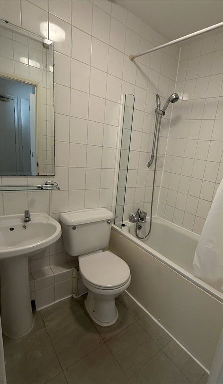 Property photo 3 of 5 Picture No. 09