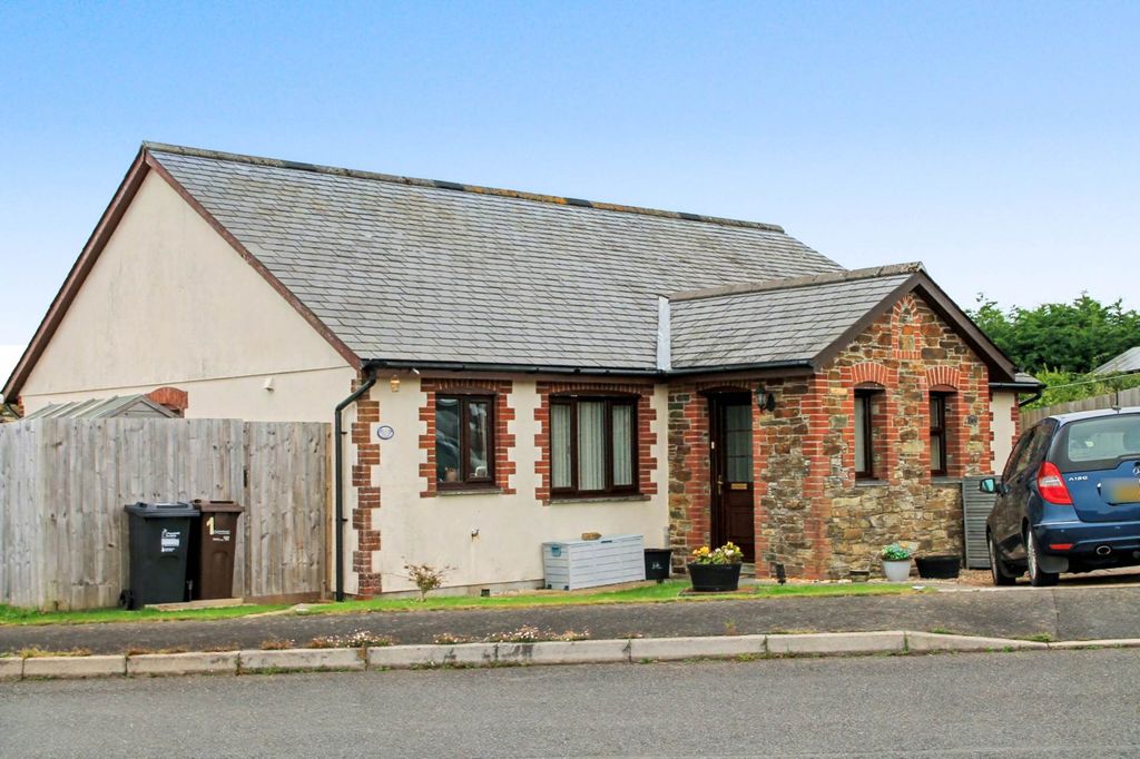 Property photo 1 of 15