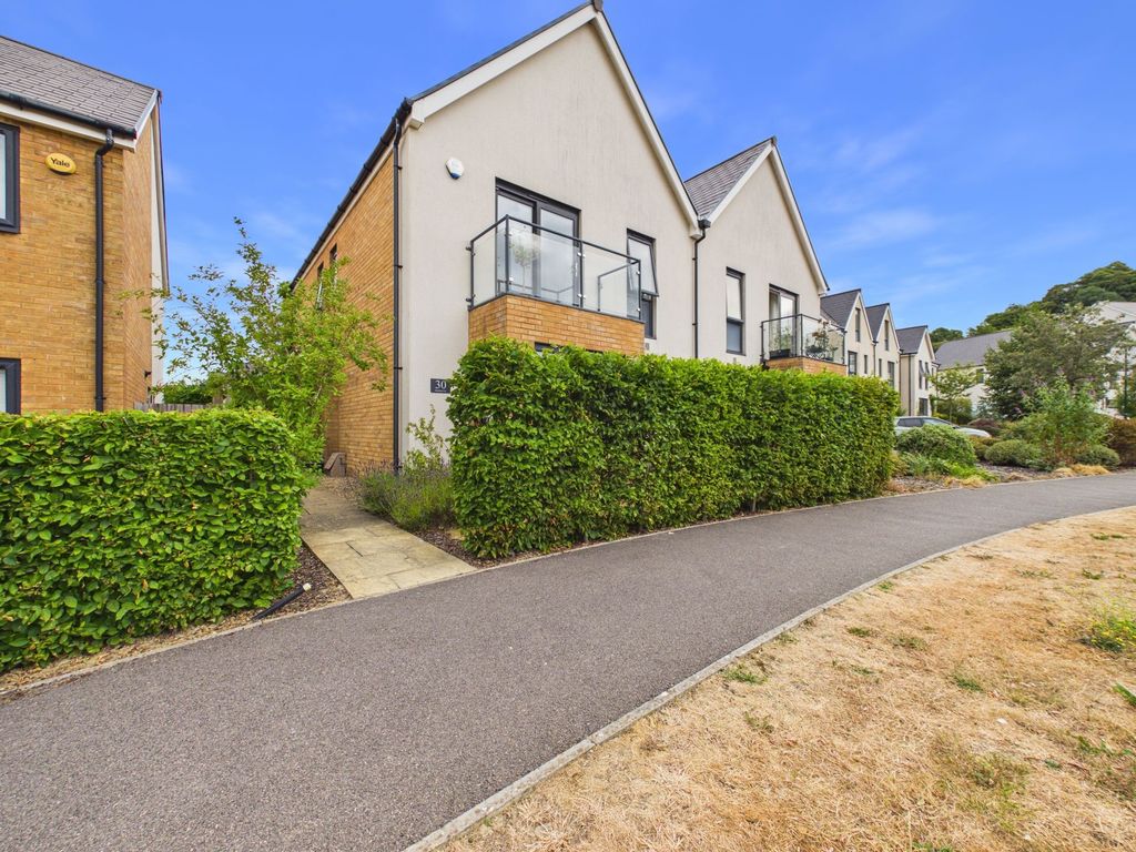 Property photo 1 of 34