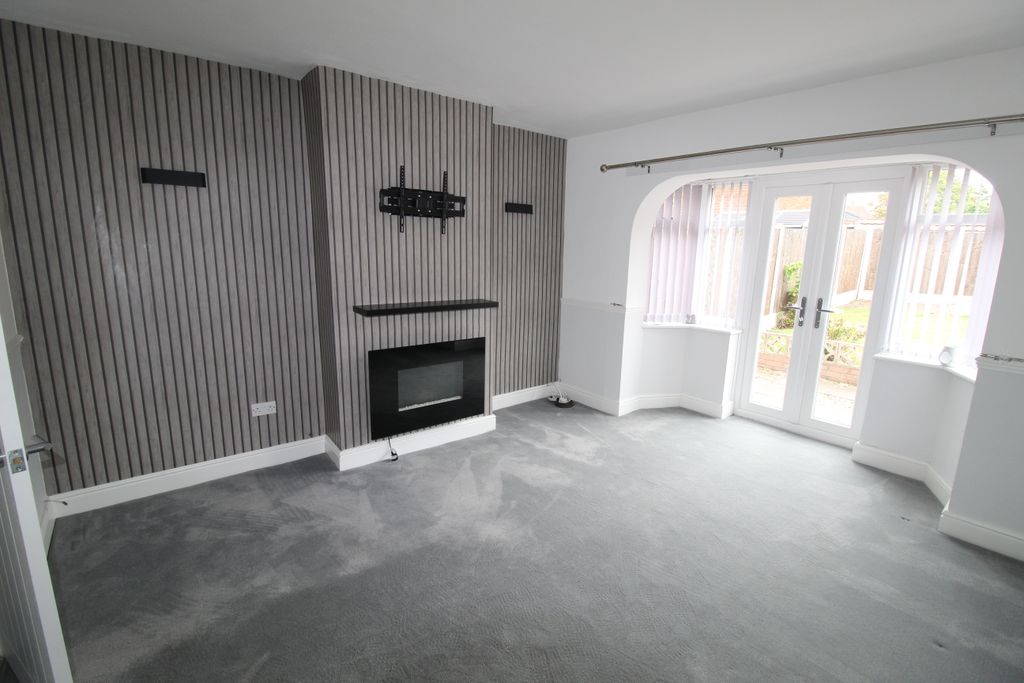 Property photo 2 of 19 Gallery