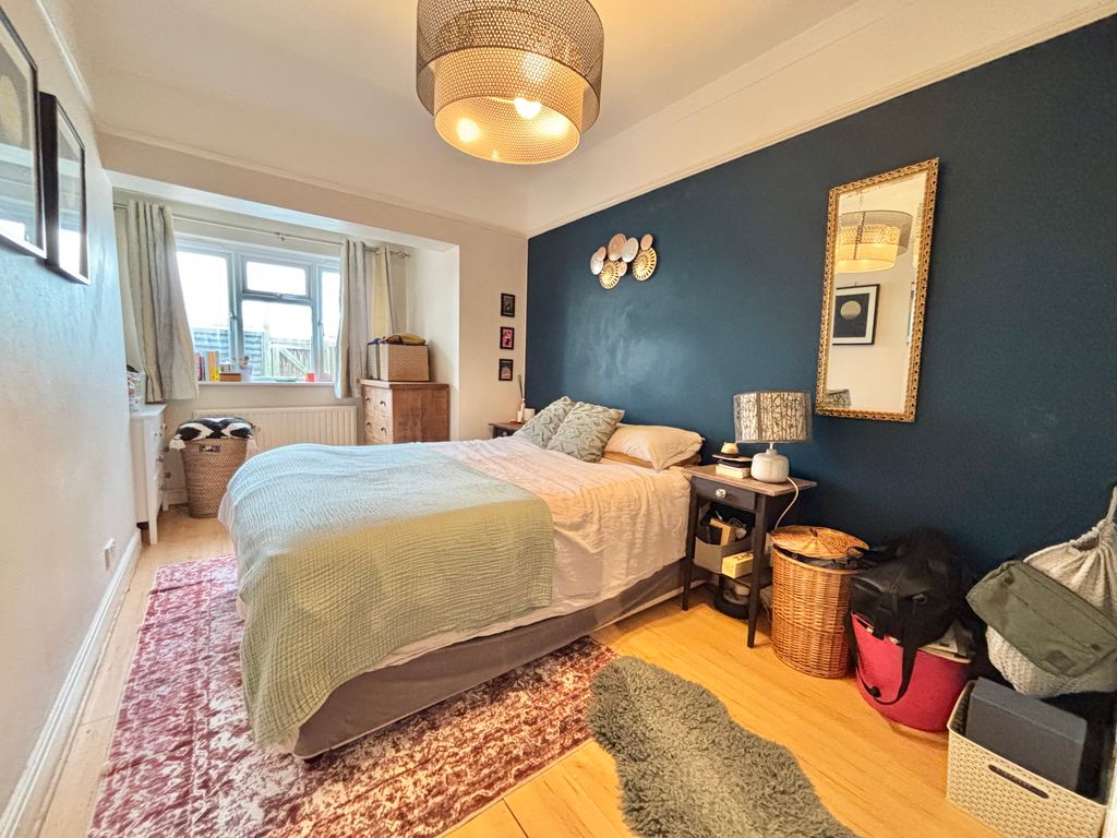 Property photo 3 of 12 Img_6774