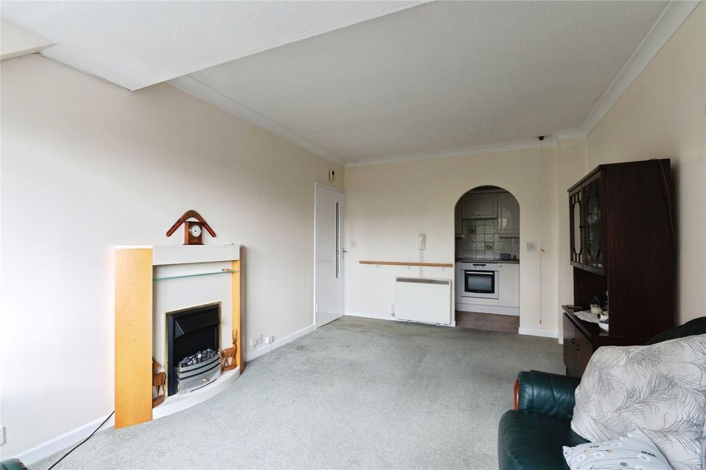 Property photo 2 of 12 Picture No. 08