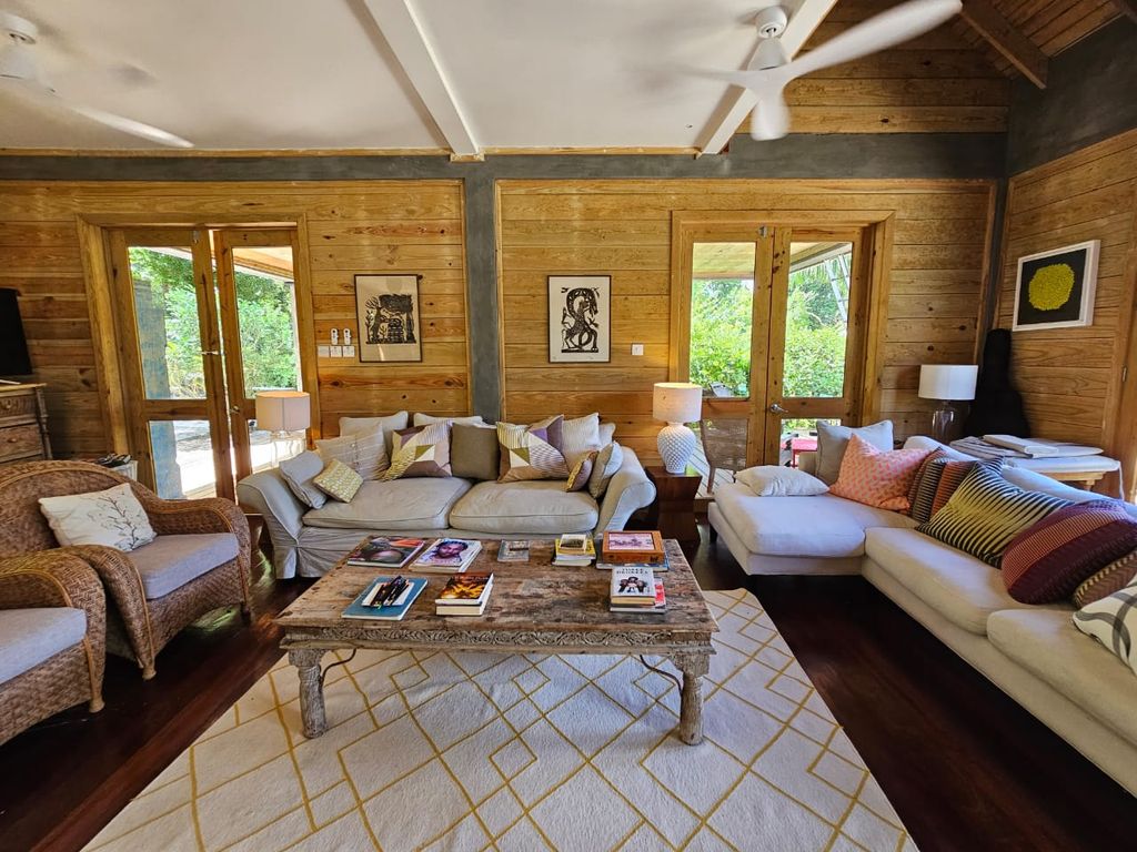 Property photo 2 of 3