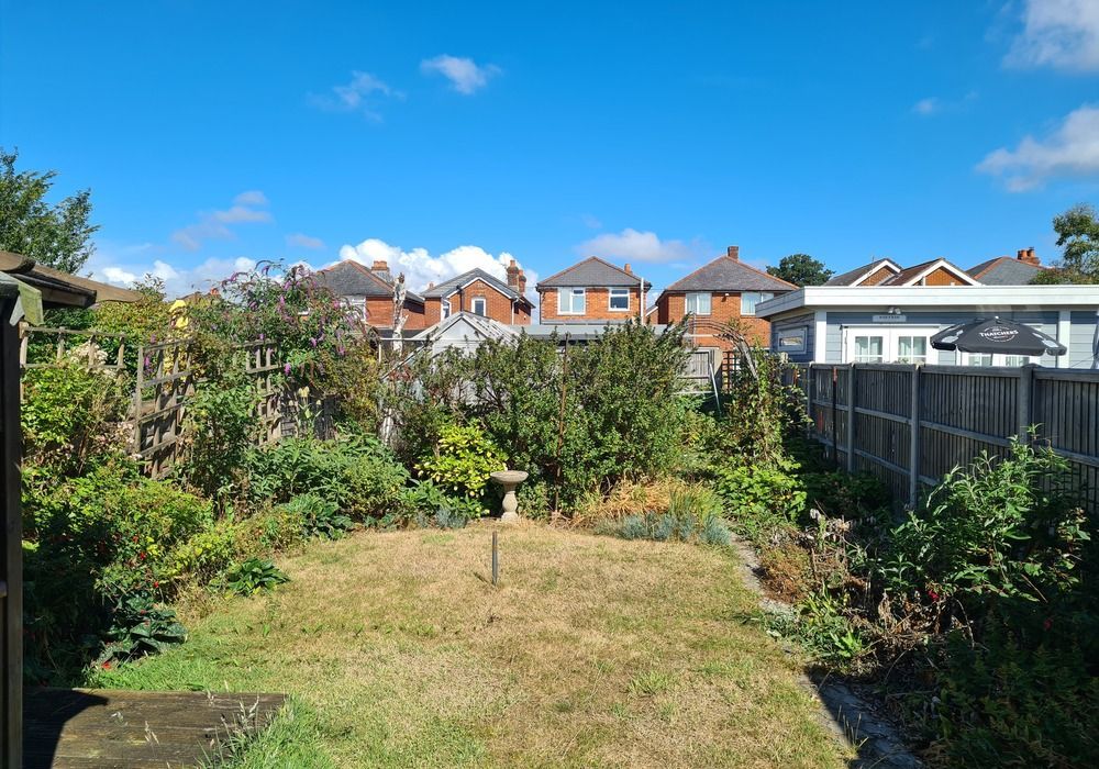 Property photo 2 of 30