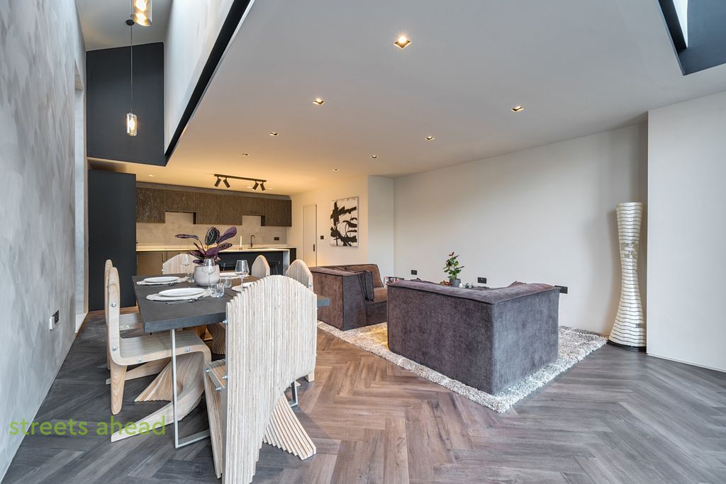 Property photo 3 of 25 82Bea360-515B-4Bc...