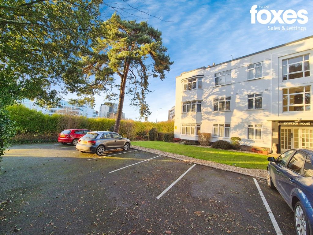 Property photo 2 of 20 4744552