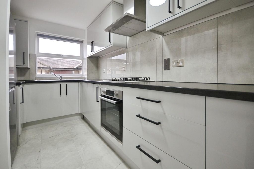 Property photo 1 of 8 8ee18F77-Dsc_0004.Jpg