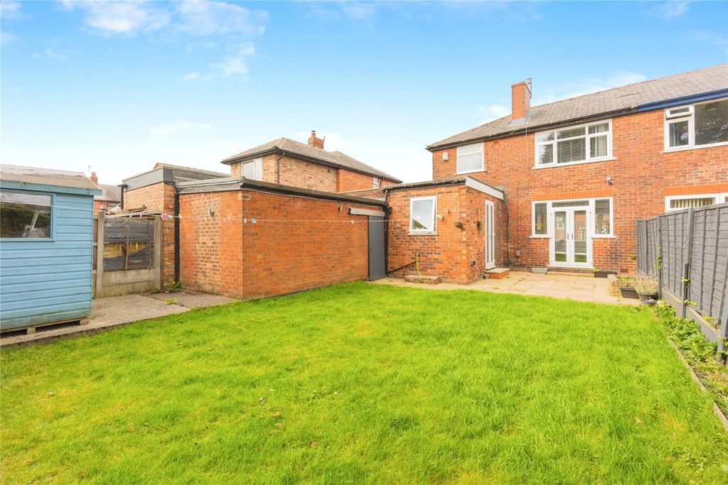 Property photo 2 of 12 Picture No. 05