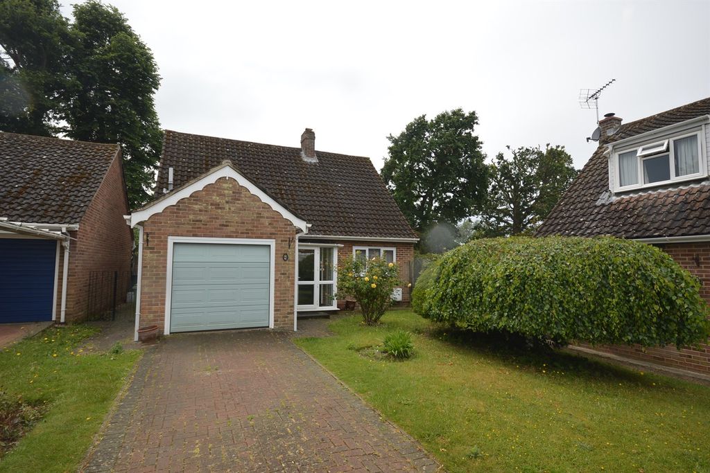 Property photo 1 of 10 (Main)