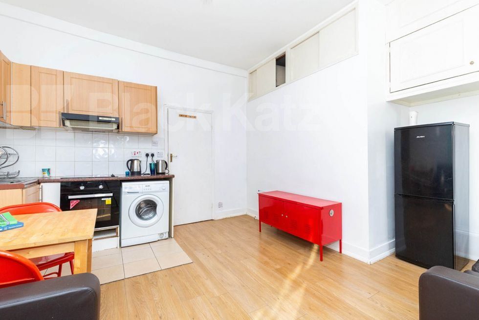 Property photo 3 of 9