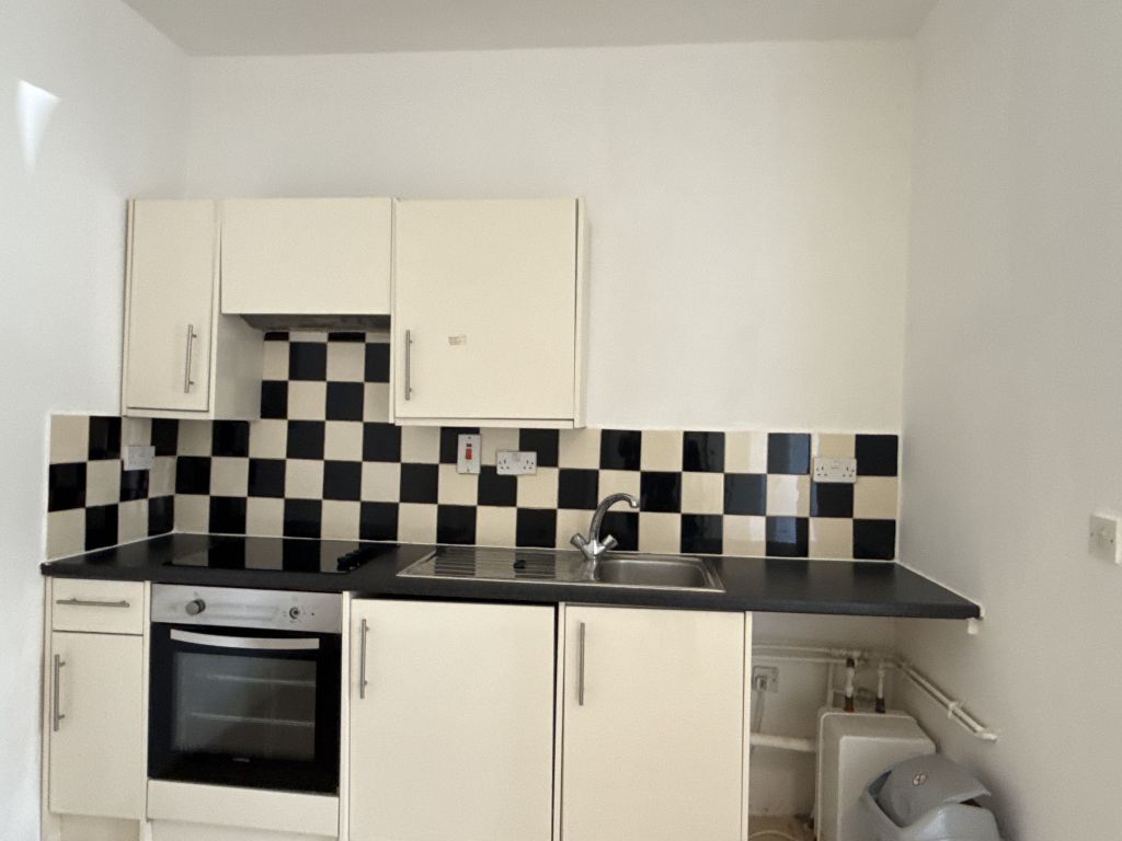 Property photo 2 of 3