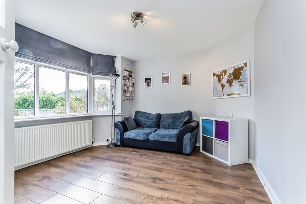 Property photo 3 of 19 Pbox-Img.Jpg