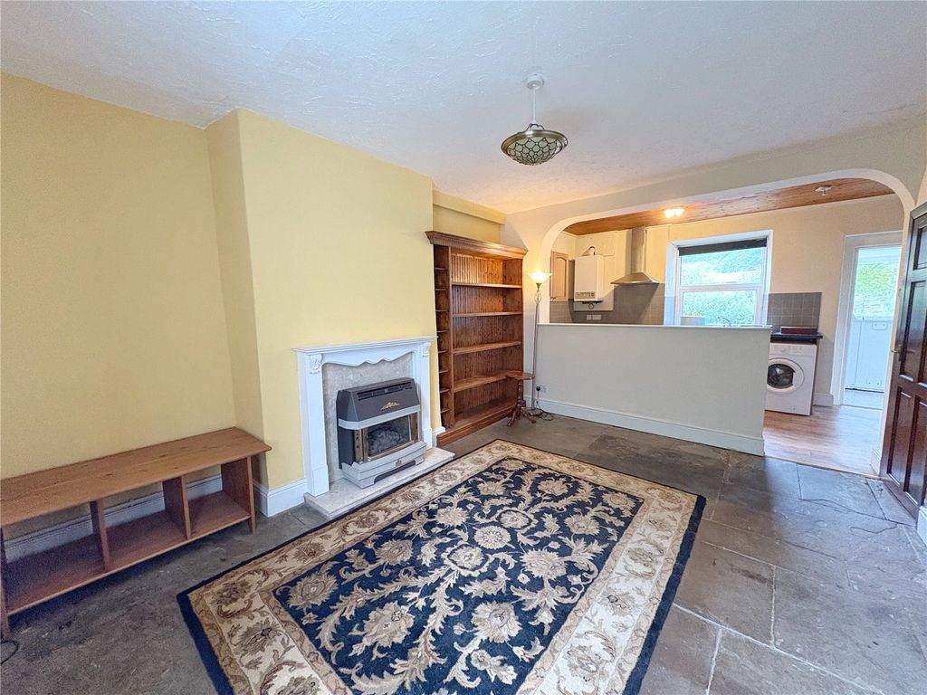 Property photo 3 of 21 Open Plan Living Rm