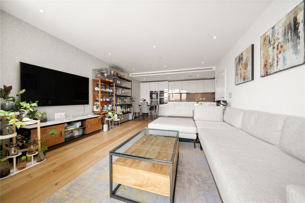 Property photo 3 of 20 Picture No. 07