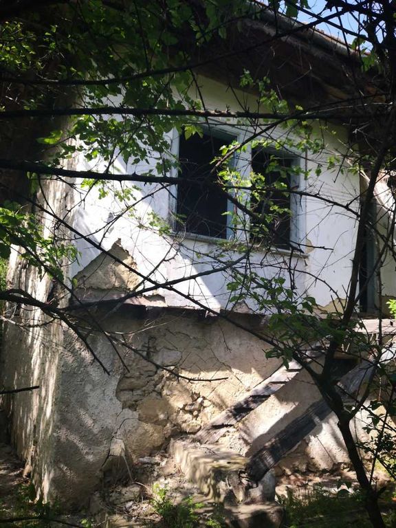 Property photo 1 of 5