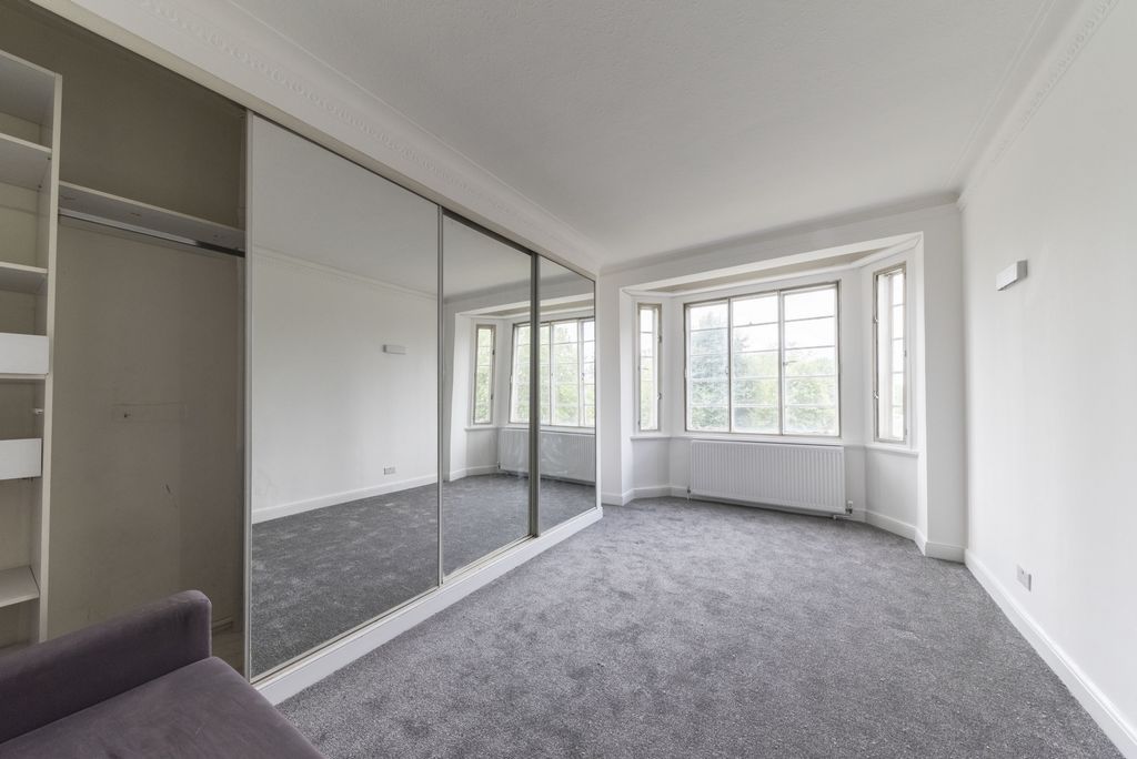 Property photo 2 of 11 Photo 7