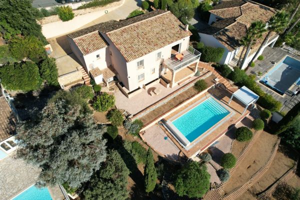 Property photo 3 of 7