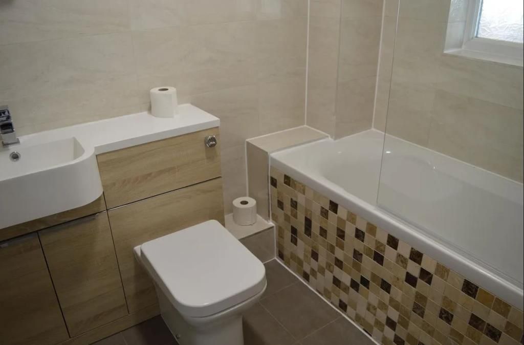 Property photo 2 of 5 Bathroom