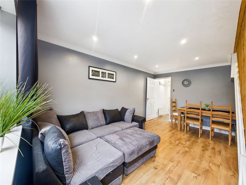 Property photo 1 of 9 Picture No. 03