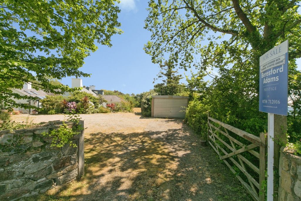 Property photo 2 of 30 Pbox-Img.Jpg