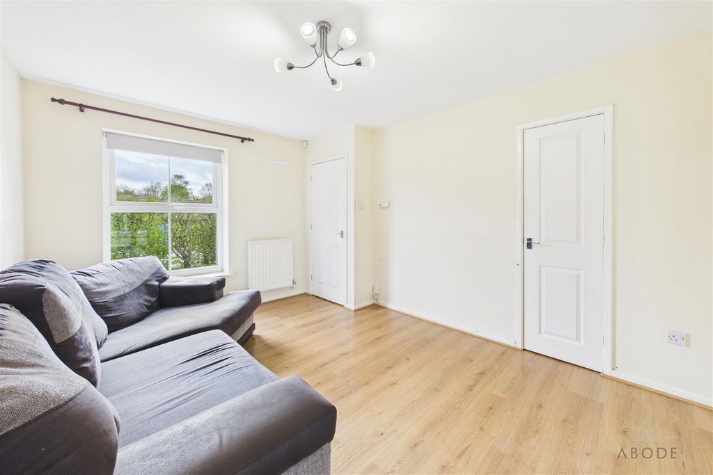 Property photo 3 of 23 Cam02544G0-Pr0373-Still004.Jpg