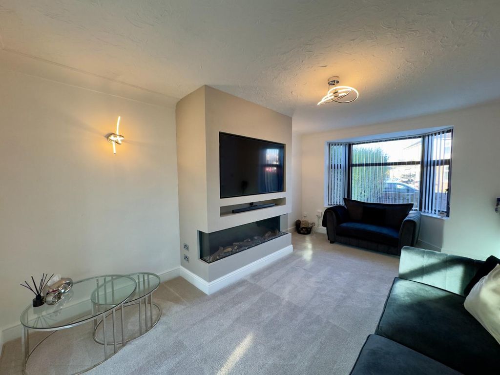 Property photo 2 of 21 Image00027.Jpeg