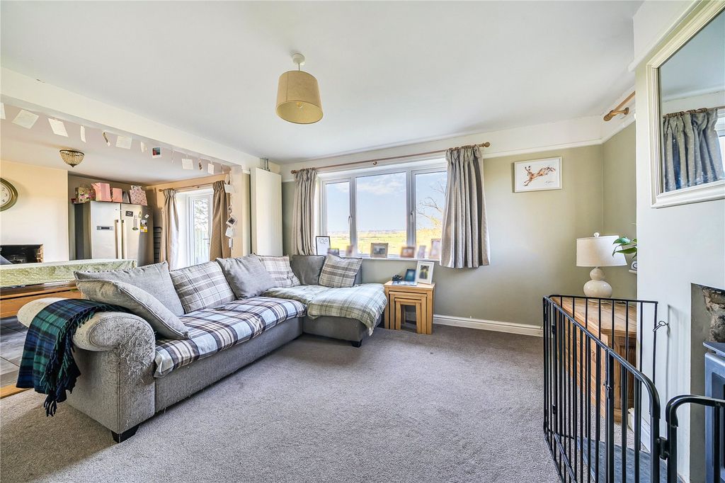 Property photo 3 of 30 Picture No. 19