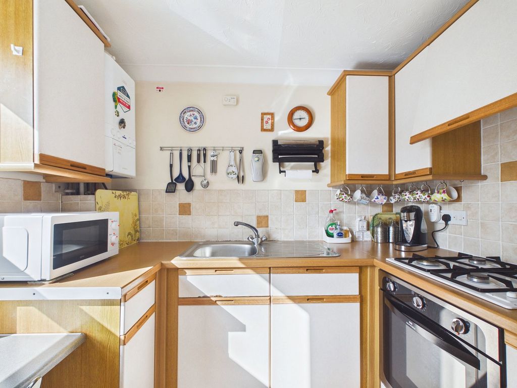 Property photo 3 of 9