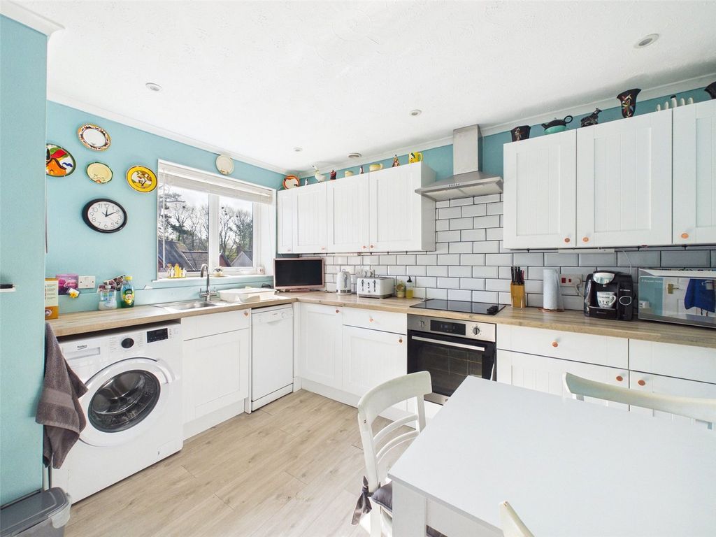 Property photo 2 of 12 Picture No. 01