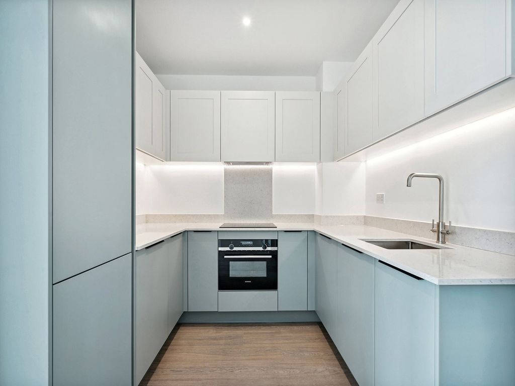 Property photo 1 of 12 Galleria House