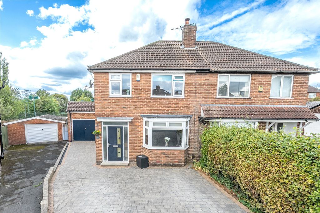Property photo 1 of 26 Picture No. 05