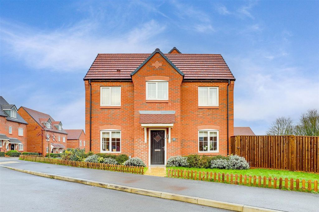 Property photo 1 of 31